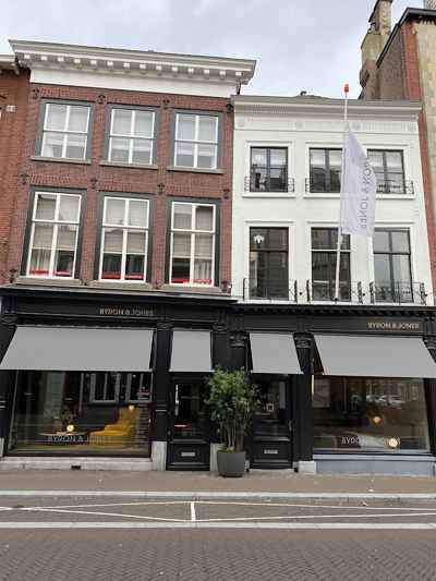 Byron & Jones | Interieur showroom | Interieuradvies | design meubels | Meridiani studio | Poliform collectie |